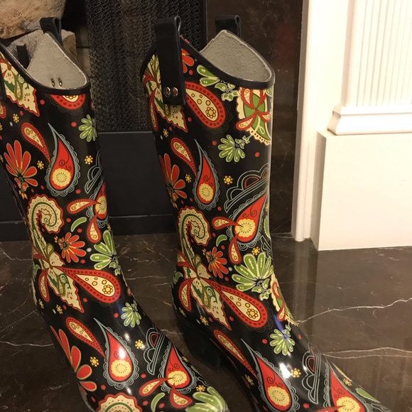 nomad rubber cowboy boots